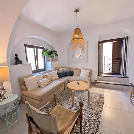 Apartment Livingtarifa Karma